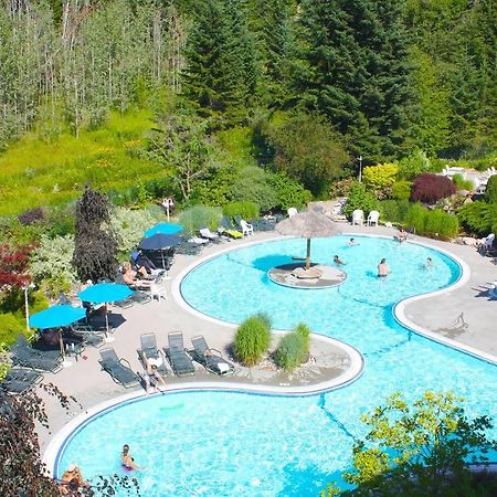 Hilltop Inn - Salmon Arm Ngoại thất bức ảnh