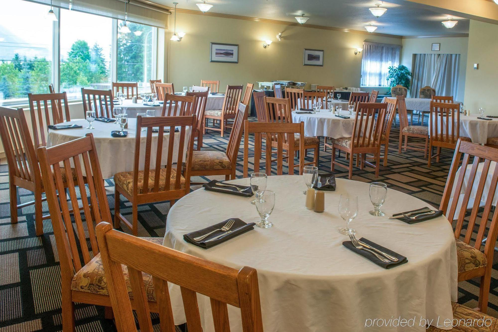 Hilltop Inn - Salmon Arm Ngoại thất bức ảnh