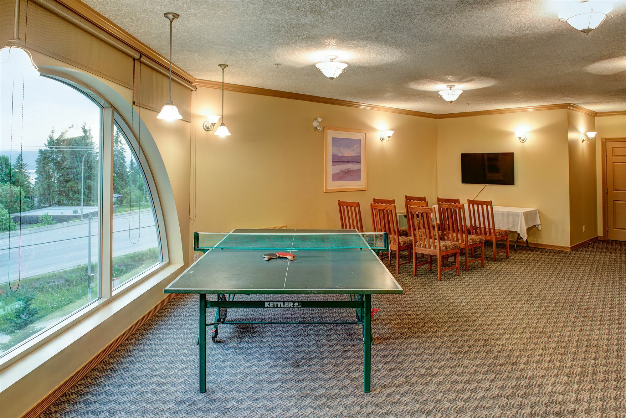 Hilltop Inn - Salmon Arm Ngoại thất bức ảnh